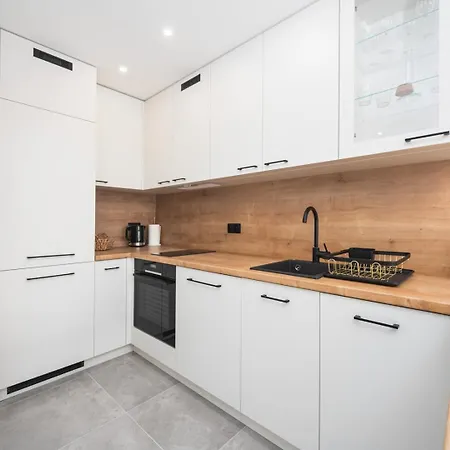 アパート Apartament Seaside Prostywynajem Wzgorze Sw Maksymiliana グディニャ